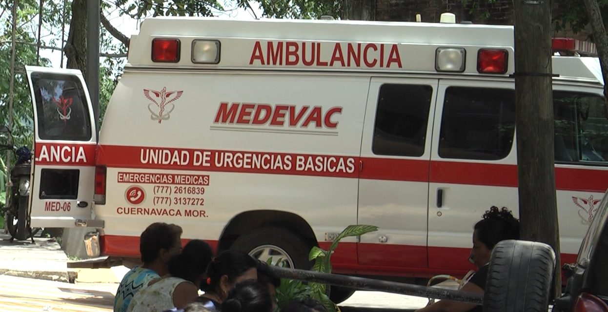 Da a luz afuera de urgencias