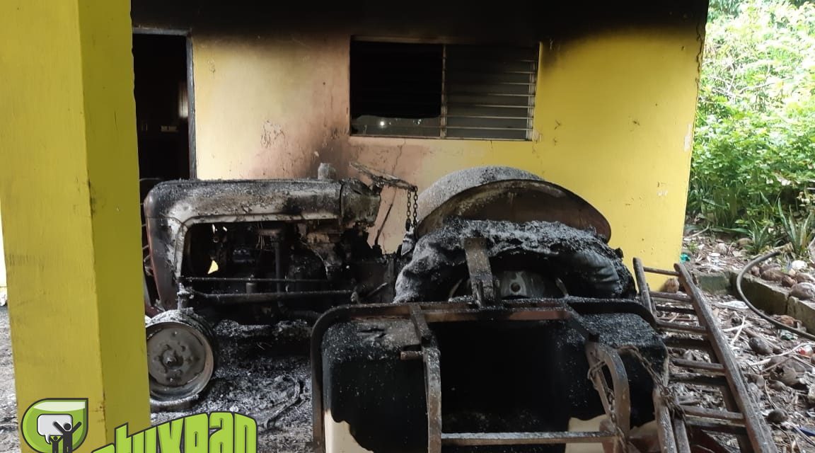 Incendio provocado Consume Casa en Comunidad La Joya
