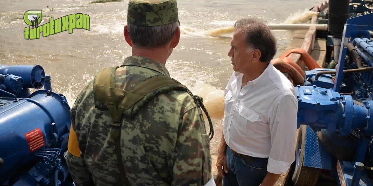 Recorre el Gobernador Yunes municipios de la zona sur del estado afectados por las intensas lluvias