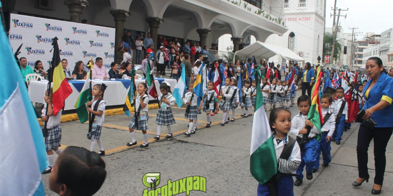Exitoso Desfile del Día de las Naciones Unidas en Tuxpan