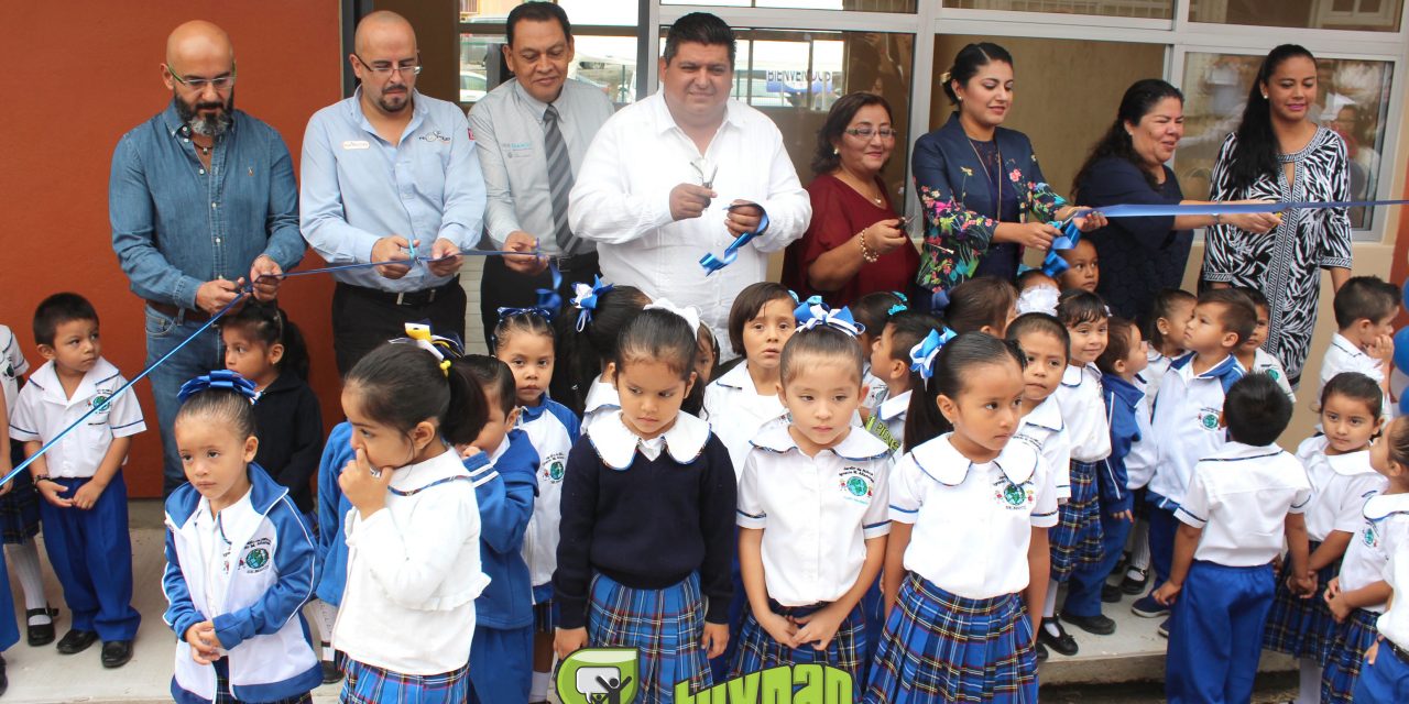 Inauguran sala de cantos y juegos en jardín de niños de Petropolis