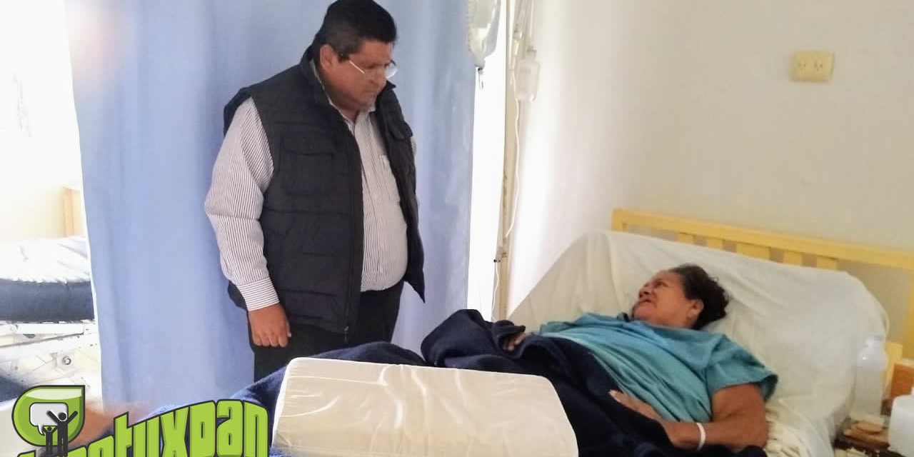 ALCALDE VISITÓ PACIENTES DEL HOSPITAL EMILIO ALCÁZAR