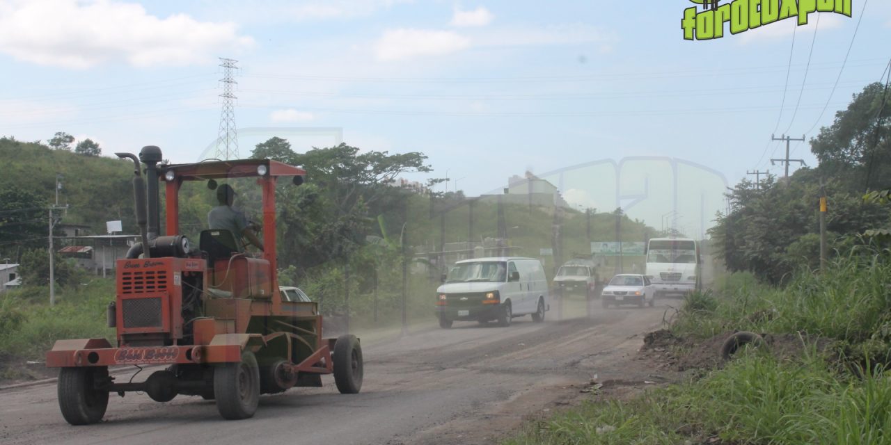 Comienza Reparación de Carretera en la Salida a Tampico