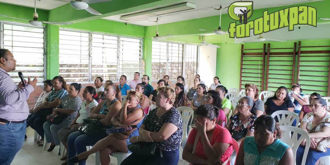 Programa Nacional de Convivencia Escolar en Escuelas de Tuxpan