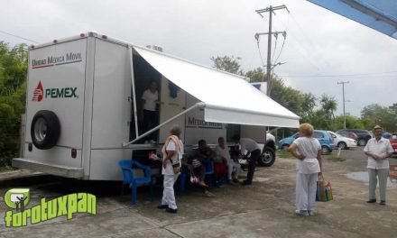 Caravana de salud en colonias y comunidades por DIF Tuxpan