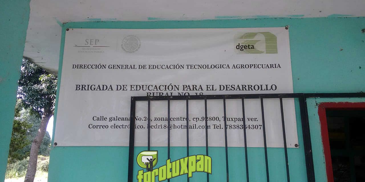 Roban en Brigada de Educación para el Desarrollo Rural número 18