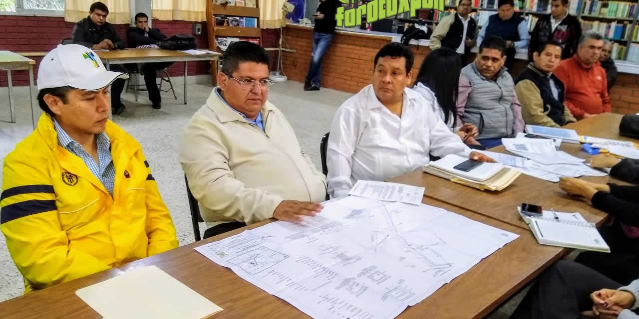 Alcalde respalda al CETIS 111 tras reunirse con directivos y padres de familia