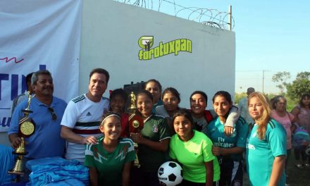 Impulso al deporte, fundamental para el desarrollo integral de jóvenes: Arturo Esquitín