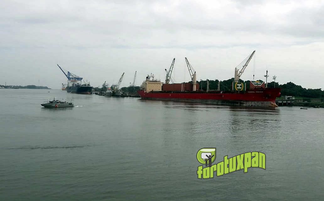 Se incrementa el volúmen de carga en el puerto tuxpeño