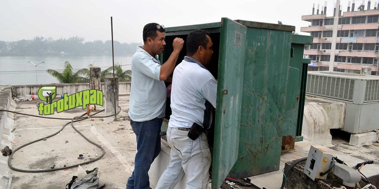 Reestablecen suministro eléctrico en un 80 por ciento