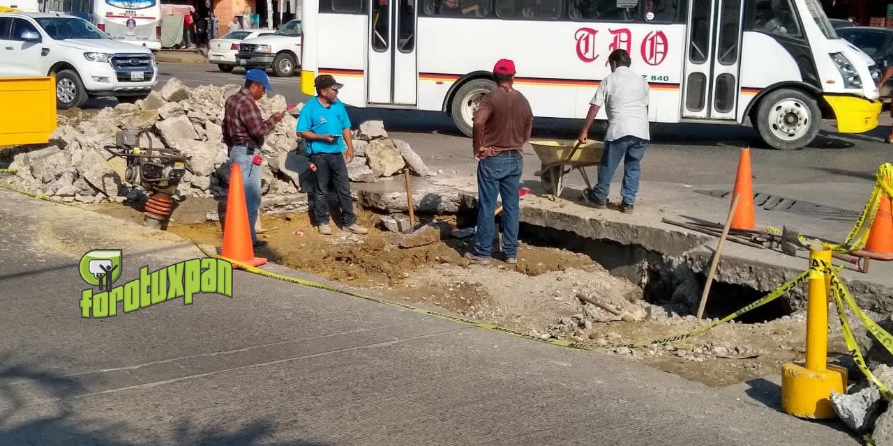 Drenaje fracturado provocó socavón en la avenida Independencia