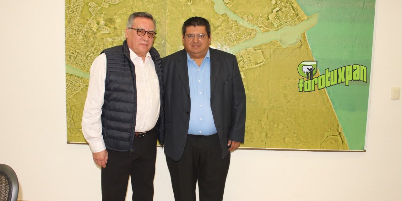 Toño Aguilar desea suerte a saliente director de APITUX