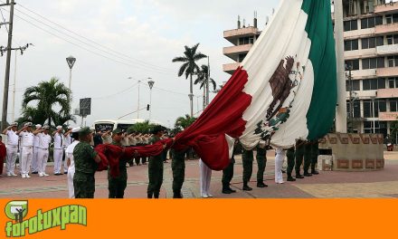 Gobierno Municipal refrenda su compromiso con Ejército Mexicano en el 198 Aniversario del Día de la Bandera