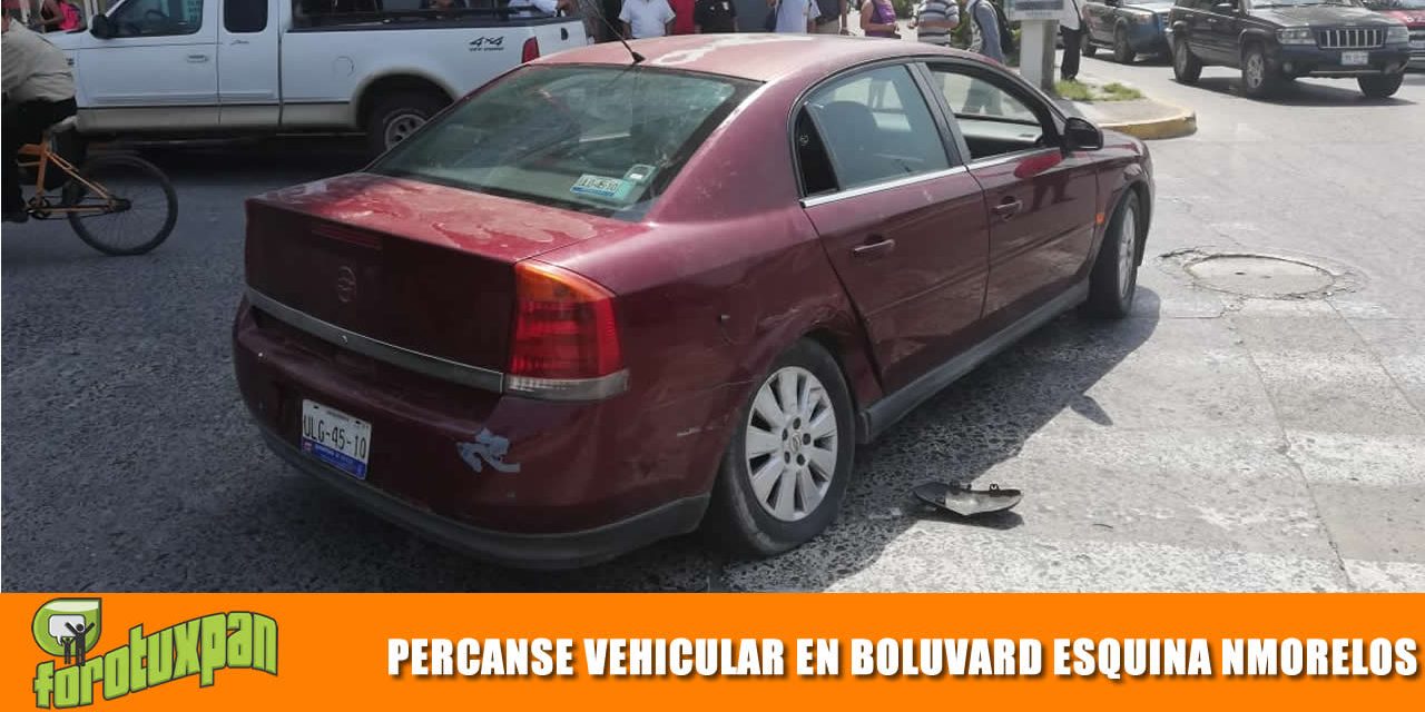 Percance vehicular sobre el boulevard