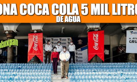 Dona Coca cola 5 mil litros de agua