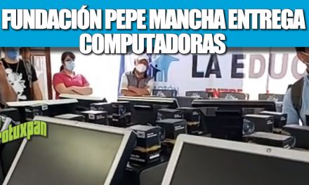 Fundación Pepe Mancha entrega computadoras
