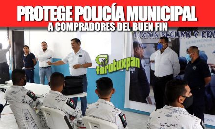PROTEGE POLICÍA MUNICIPAL A COMPRADORES DEL BUEN FIN