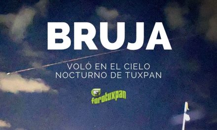 Reportan BRUJA volando en el cielo nocturno de Tuxpan