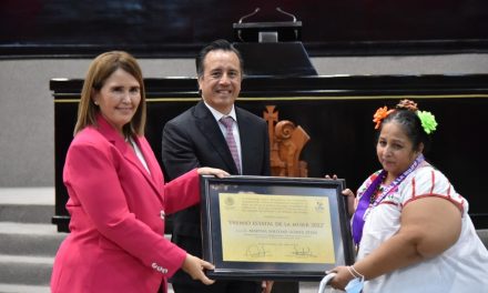 Martha Soledad Gómez Atzin, Premio Estatal a la Mujer 2022