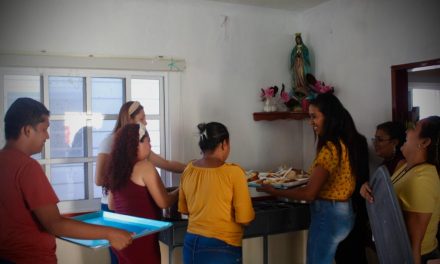 Más de 500 personas atendidas en cocina comunitaria del DIF de Tamiahua