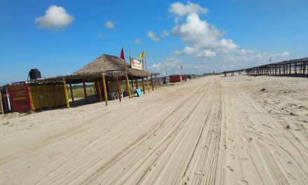 Tamiahua: Recolección de basura en la playa para continuar con una buena imagen