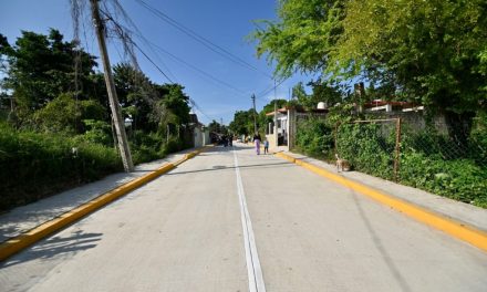 Gobierno Municipal de Tuxpan inaugura la pavimentación con concreto hidráulico de la calle Paloma, de la colonia Ampliación Rodríguez Cano