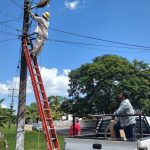 Tamiahua: Concluye el mantenimiento de luminarias en la col. independencia￼