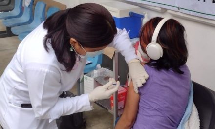 Vacuna Cubana se aplica en Tuxpan