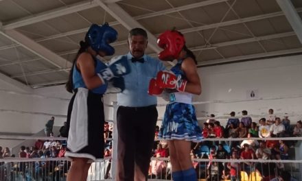 Destacan atletas Tuxpeños en el Primer Torneo Intercomudes de Boxeo