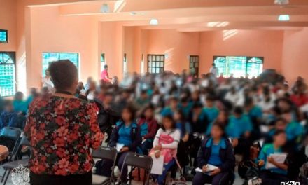 Tamiahua: Llevan charlas educativas a escuelas 